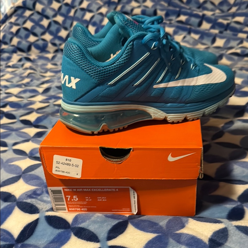 Nike Air Max Blue Sneakers